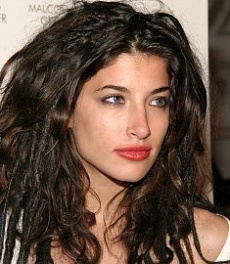 Таня Рэймонд (Tania Raymonde)