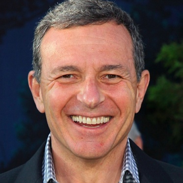 Роберт Айгер возвращается на пост гендиректора Disney