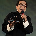 Джеки Чану вручили почетную награду в Локарно