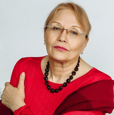 Елена Ливанова: «Самыми сложными стали сцены отливки памятника и перевозки Гром-камня»