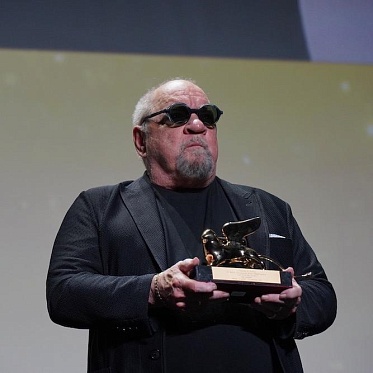 Полу Шредеру вручили почетного Золотого льва