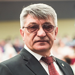 Полиция не нашла нарушений в фонде Александра Сокурова