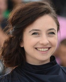 Космина Стратан (Cosmina Stratan)