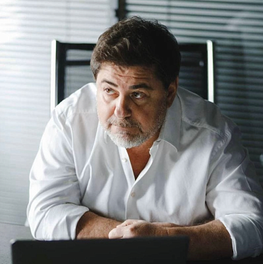 Александр Цекало займется производством фильмов с бывшим акционером Альфа-банка