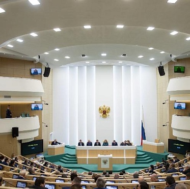 Совет Федерации одобрил закон о выдаче электронных прокатных удостоверений