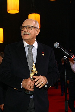 Никита Михалков откроет свою годичную Киноакадемию в 2015 году