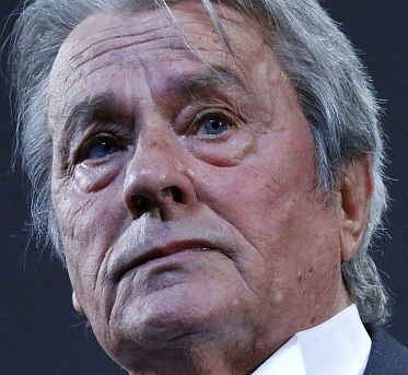 Ален Делон уходит из кино