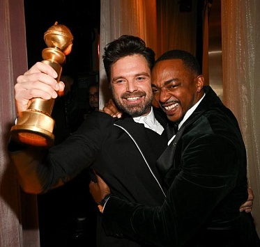 Золотой глобус 2024: фотографии с церемонии награждения Золотой глобус 2024: фотографии с церемонии награждения