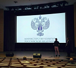 Питчинги Минкульта 2022: о любви, авиации и другие отобранные дебюты 