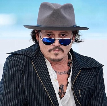 Журналисты отказались от интервью с Джонни Деппом на кинофестивале в Сан-Себастьяне Журналисты отказались от интервью с Джонни Деппом на кинофестивале в Сан-Себастьяне