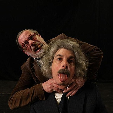 Венеция 2024: «Почему война» — вечный вопрос Венеция 2024: «Почему война» — вечный вопрос