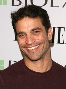 Джонатон Шэк (Johnathon Schaech)