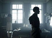 кадр из фильма Чужой дом