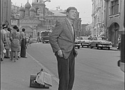 кадр из фильма Берегись автомобиля