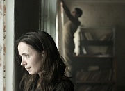 кадр из фильма Чужой дом