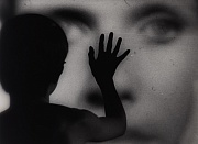 кадр из фильма Персона