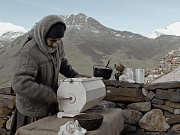 кадр из фильма Семь черных бумаг