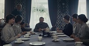кадр из фильма Романовы: преданность и предательство