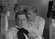 кадр из фильма Берегись автомобиля