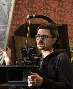 оператор Константин Постников на съемках фильма 