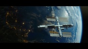 кадр из фильма Космос между нами